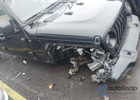 2021 Jeep Gladiator Sport 4X4 z USA, uszkodzony, nr VIN 1C6HJTAG3ML547370